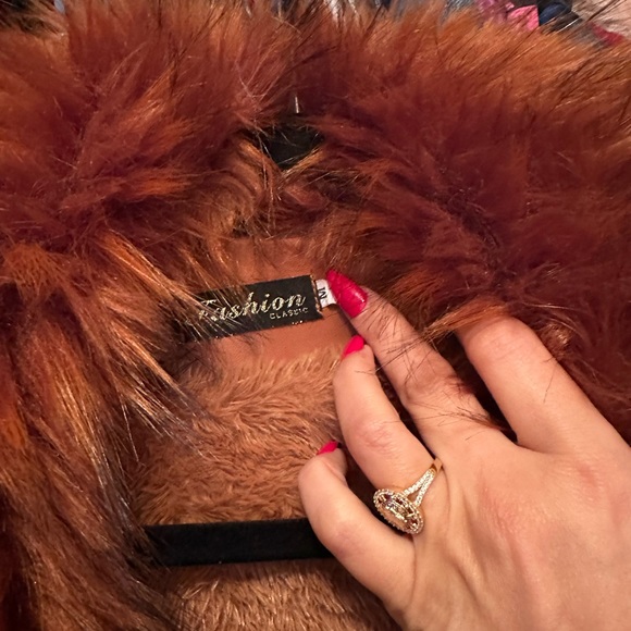 Coat - Picture 4 of 4